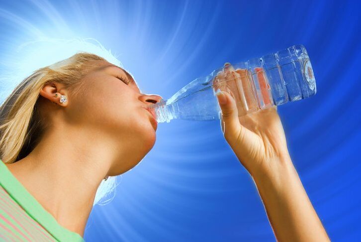 fluid intake during an alcoholic diet